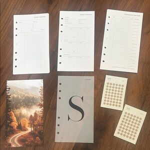 8lotus September box Items